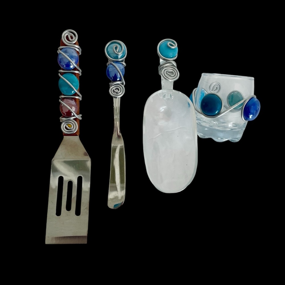 Handcrafted beaded 4 piece wire set spatula, cup, scooper, spreader set Artisan